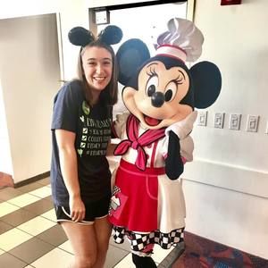 Meet your Posher, Leah